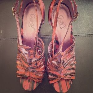 Previously loved Pink Carlos Santana Sandals